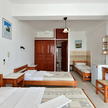 Hotel Nikolas Naousa (Paros)